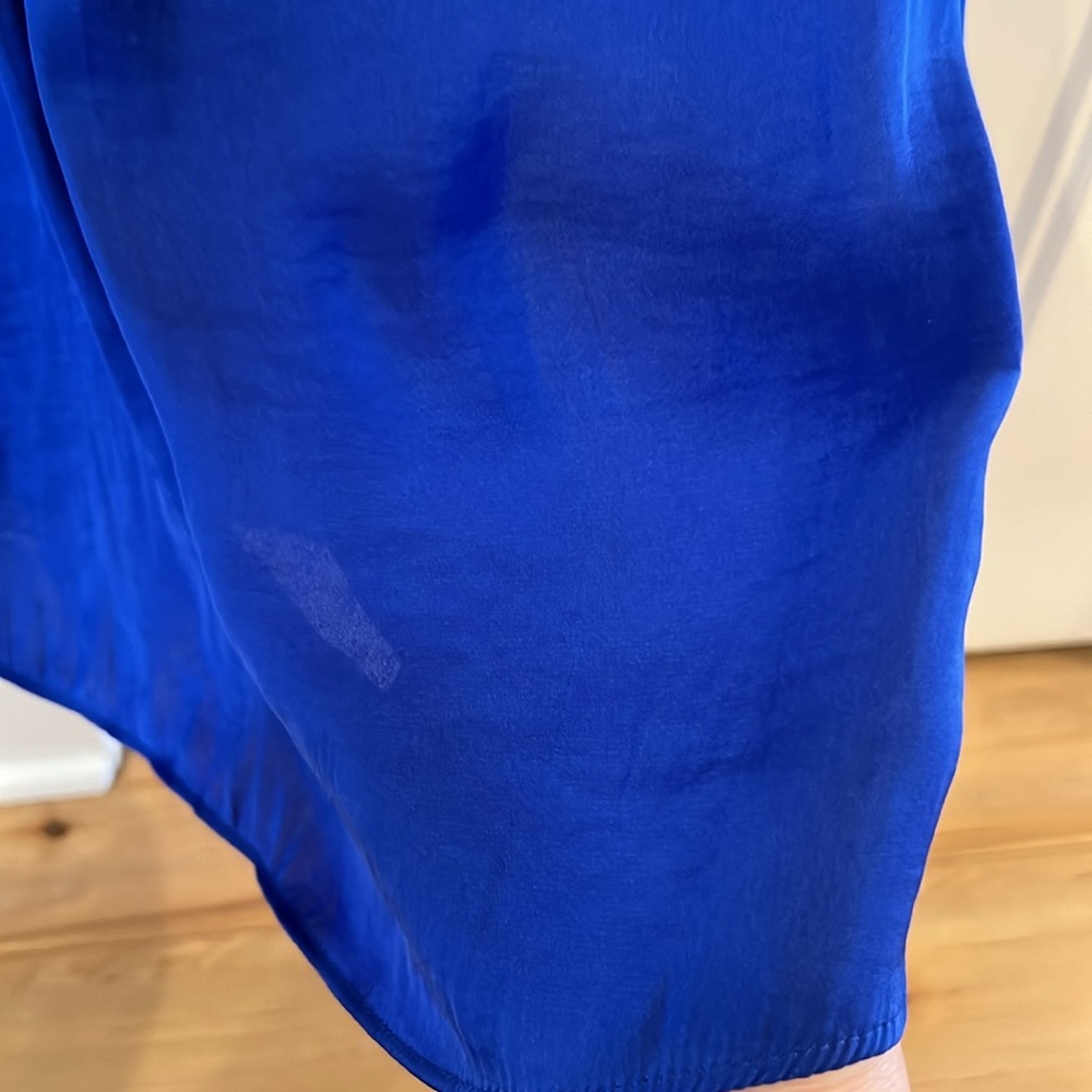 Blue top - Picture 3 of 3